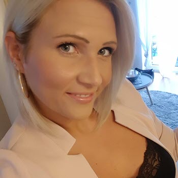 Tatjana Young – Deutsche Amateur Porno Darstellerin